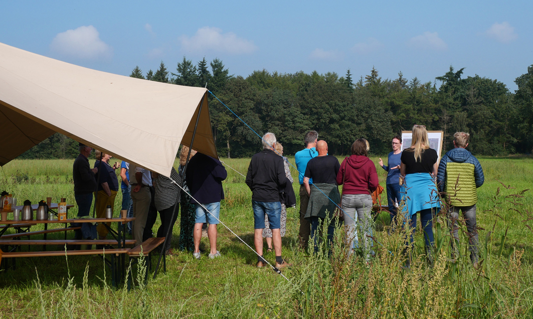 Solar Picknick voor buurtbewoners Energietuin Assen-Zuid